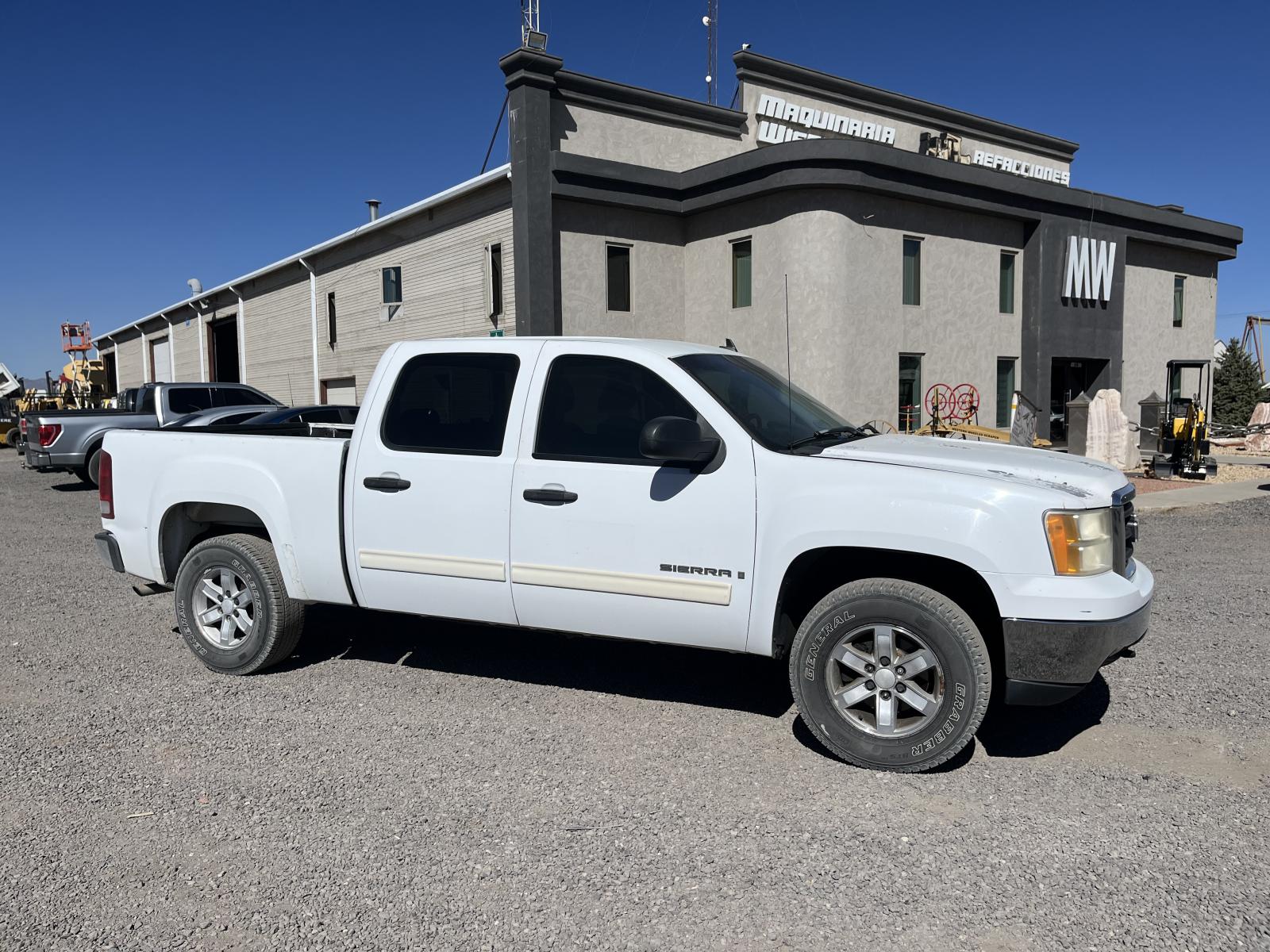 GMC SIERRA 1500 SLE
